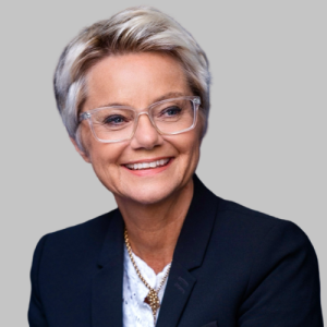 Nicola Bates
